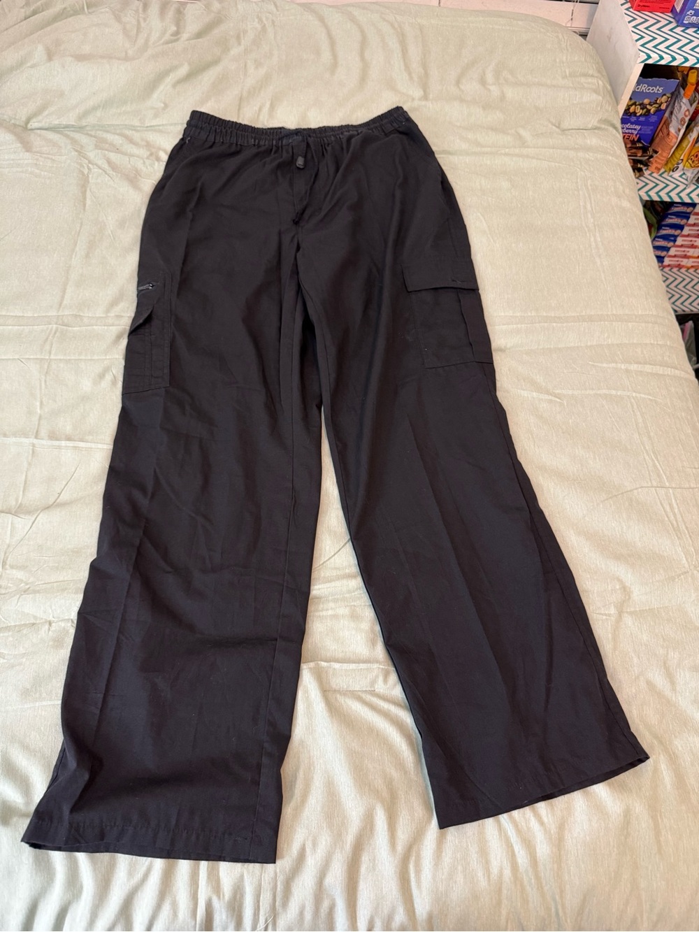 Men's Black Cargo Pants - Relaxed Fit